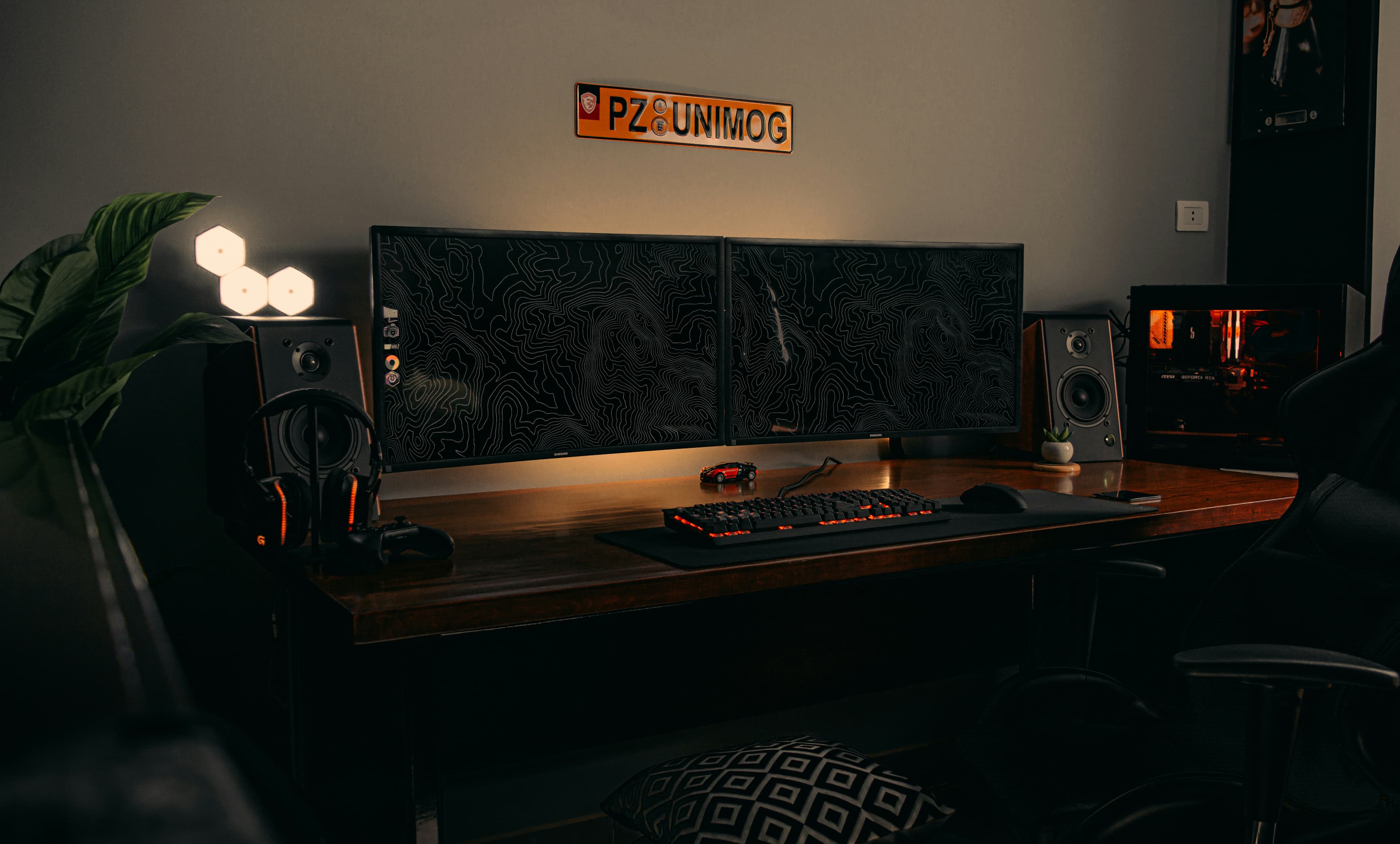Gaming monitor with controller in low light